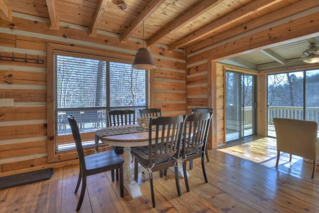 Waywish Waterfront Cabin In Blue Ridge Mountains Exterior photo