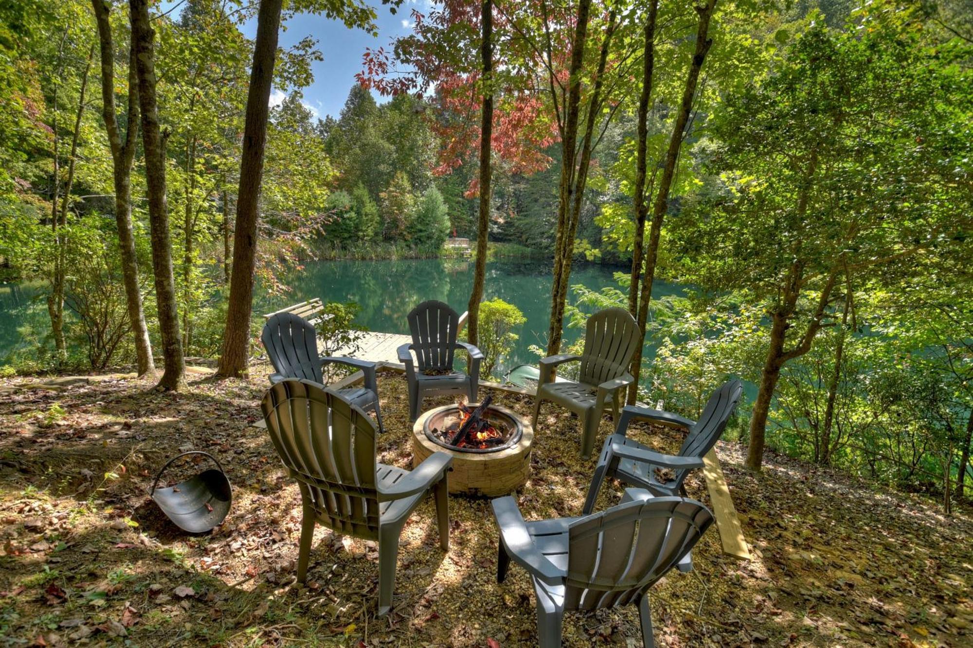 Waywish Waterfront Cabin In Blue Ridge Mountains Exterior photo